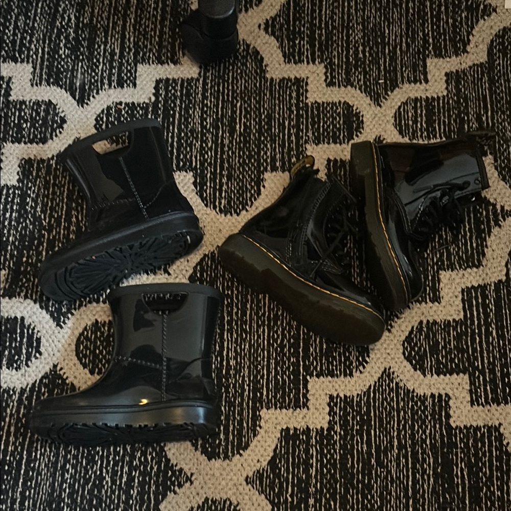 UGG Kids Glossy Black Boots